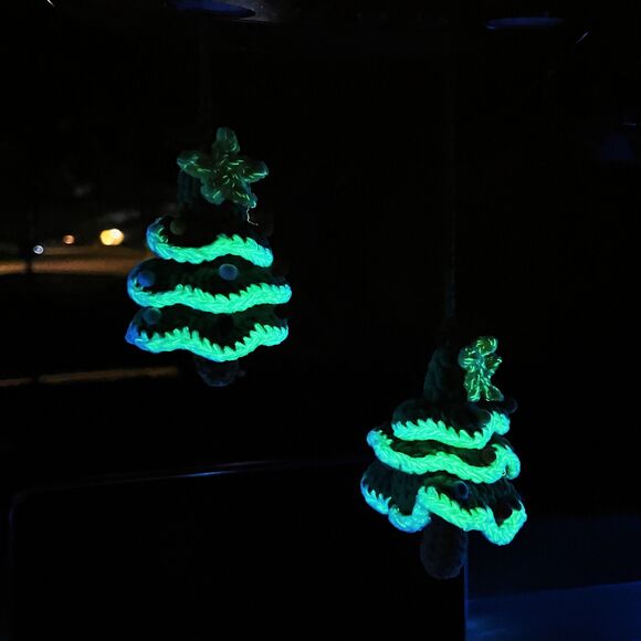 Glow-in-the-dark Christmas tree ornament — crochet car charm, rearview mirror - Picture 11 of 12